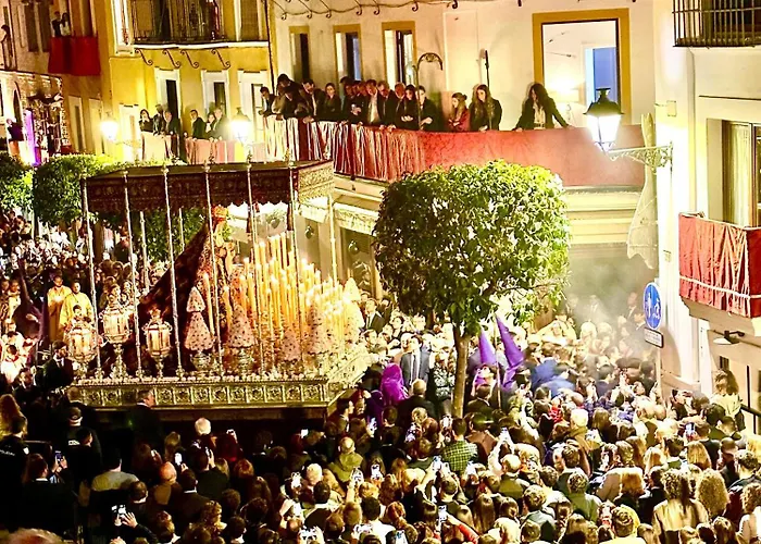 Atico Lujo Junto A La Catedral. Giralda